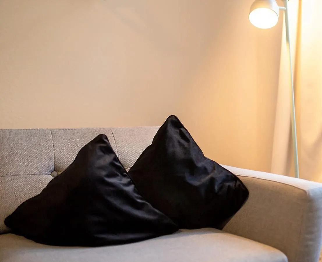 Luxus-Apartment Im Herzen Von Leipzig - Kostenloser Parkplatz In Videouberwachter Tiefgarage 0*,