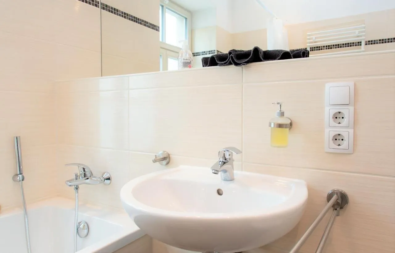 Apartment Luxus-Apartment im Herzen von Leipzig - Kostenloser Parkplatz in videoüberwachter Tiefgarage